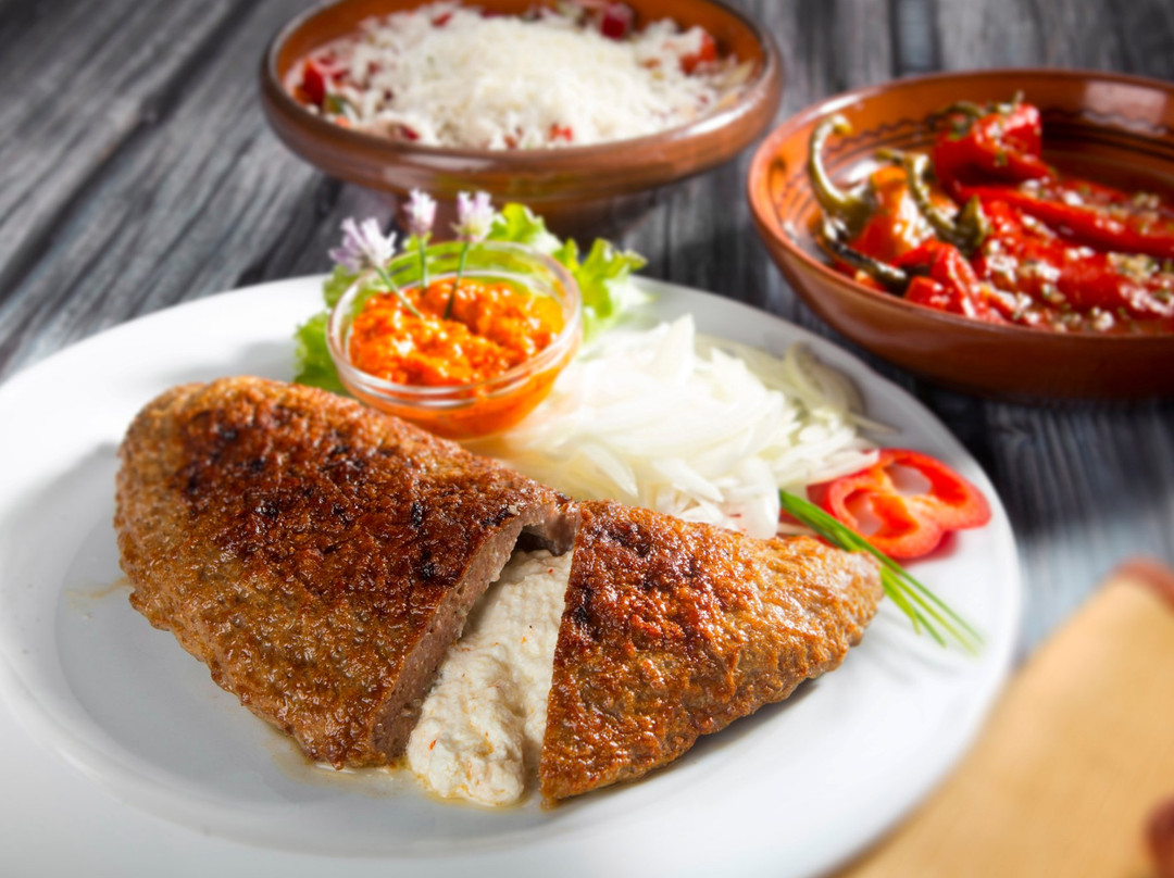 Poljsica pri Podnartu餐馆和美食-Jostov hram Podnart