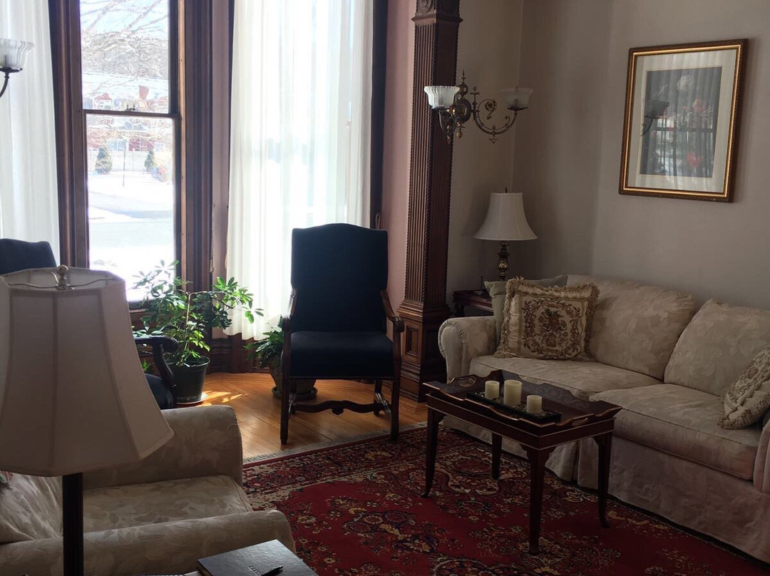 Chapin Park Bed and Breakfast主图