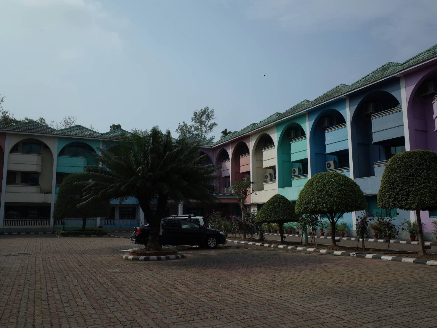 Parjatan Motel-官方