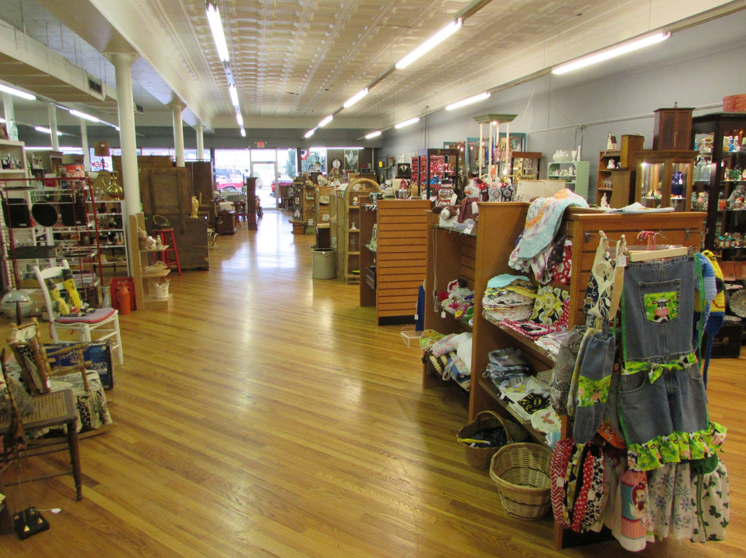 Vintage Treasures-Waverly必去景点