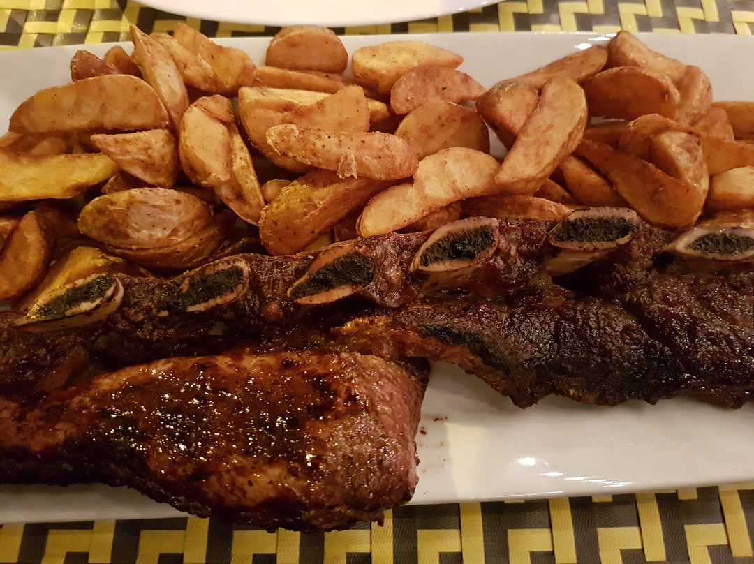 La Paloma餐馆和美食-Orishas