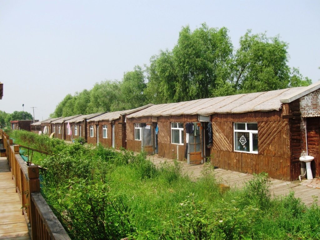 鹤鸣湖湿地温泉风景区-大庆市必去景点