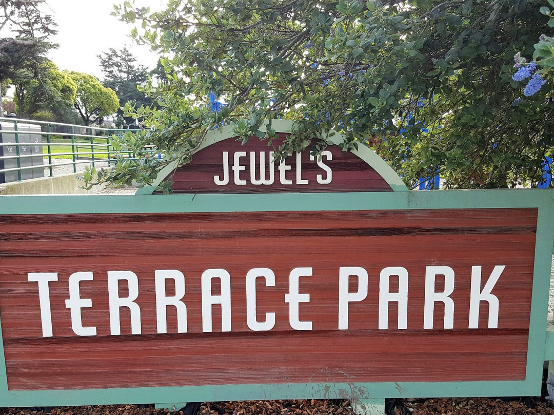 Jewel's Terrace Park-奥尔巴尼必去景点