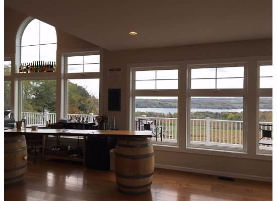 Vineyard View Winery景点图片