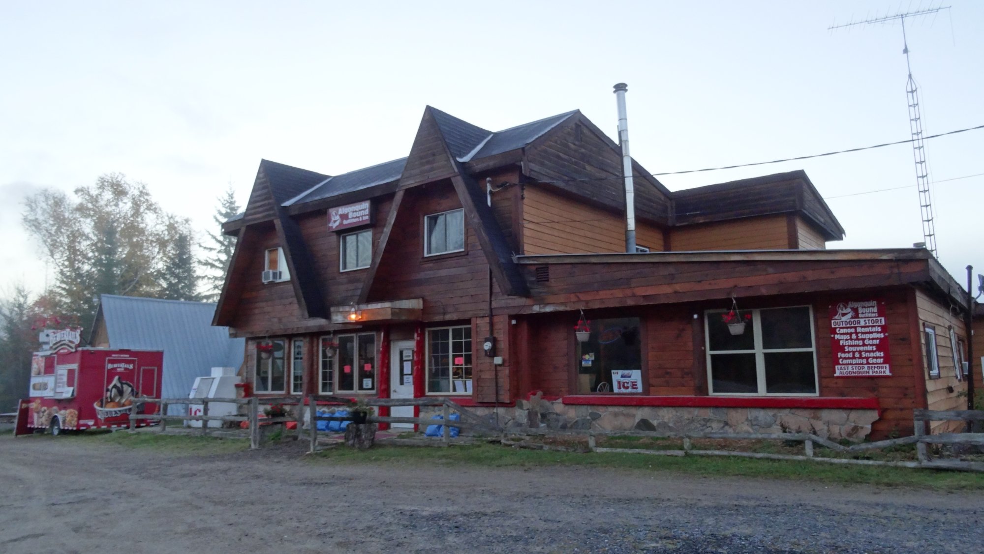 Algonquin Bound Inn-浴室
