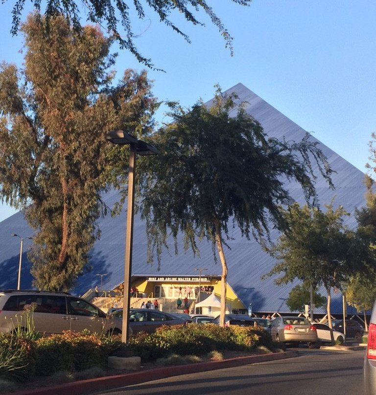 The Walter Pyramid-长滩必去景点