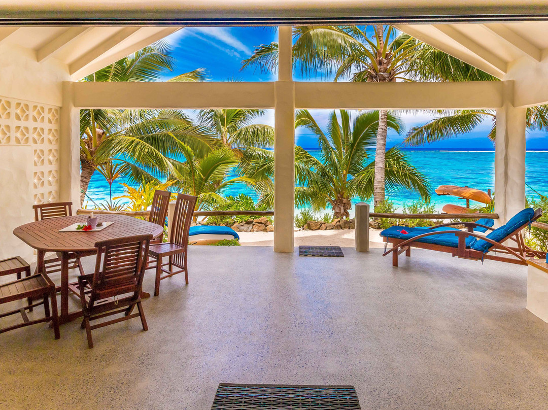 Cooks Bay Villas