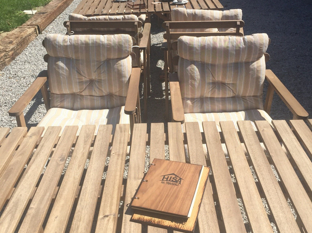 Hostel Hisa Na Travniku