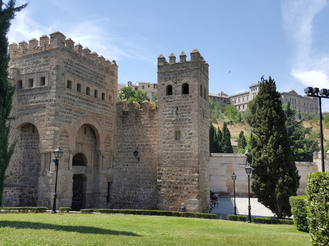 Puerta de Alfonso VI景点图片