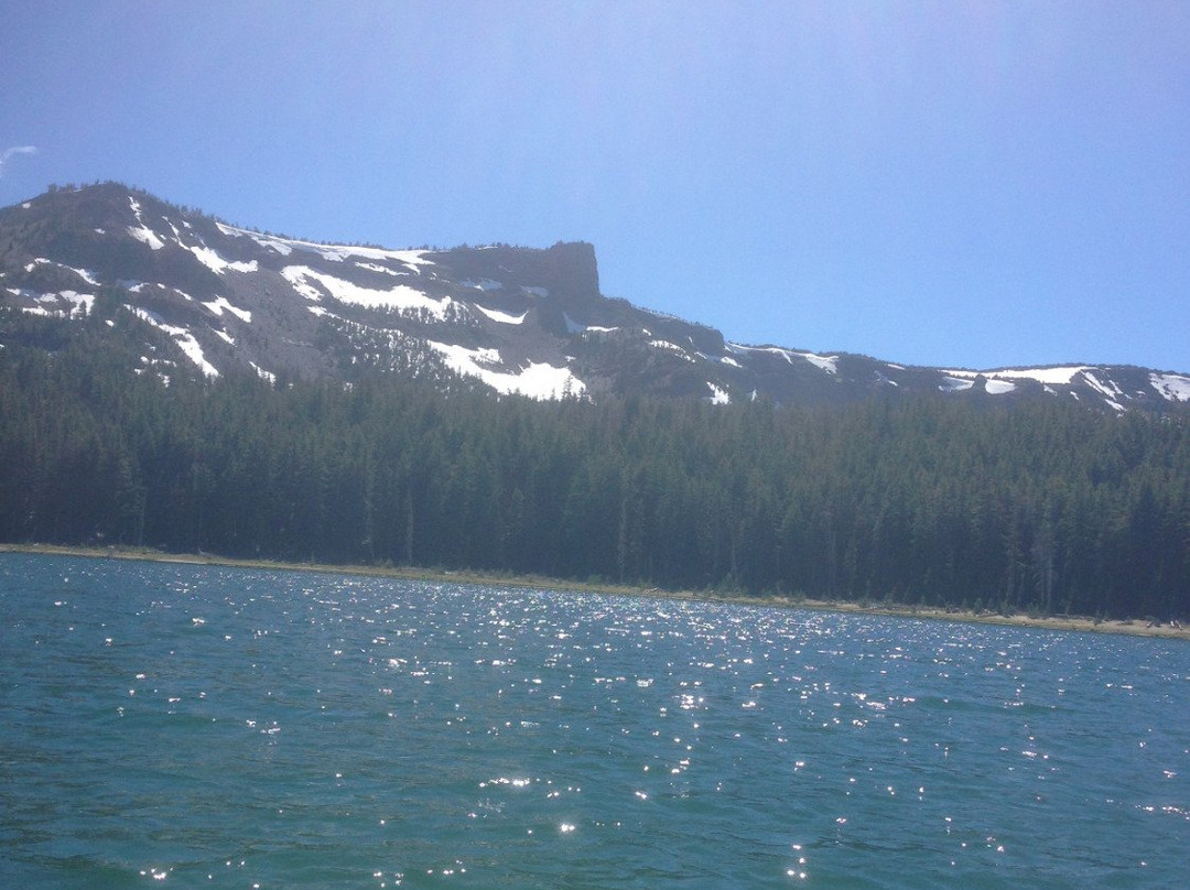 Three Creek Lake-Sisters必去景点