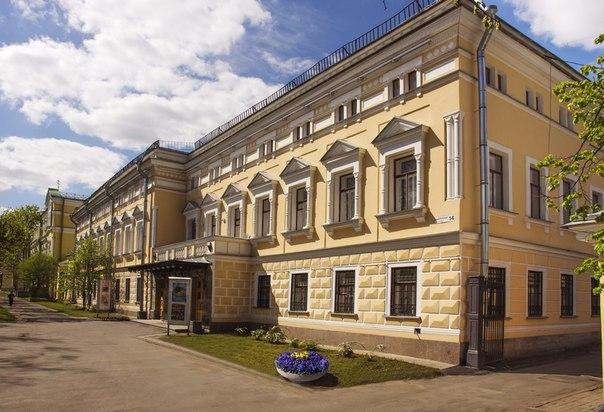 Pushkin Drama Theater景点图片