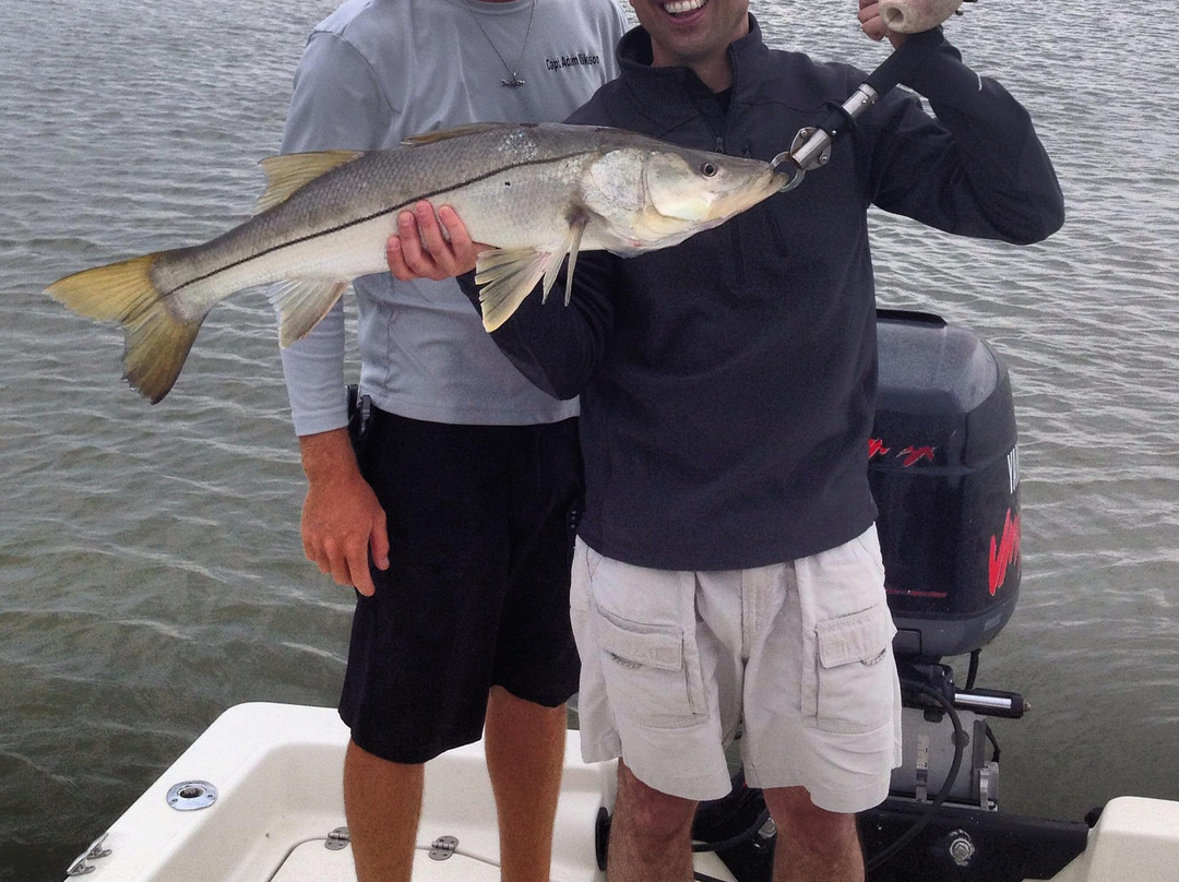 Adam Mikelson's Fishing Adventures-那不勒斯必去景点