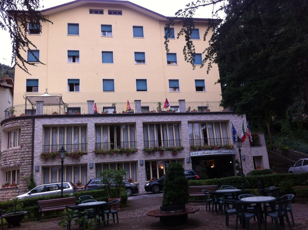Hotel Miravalle 2000主图