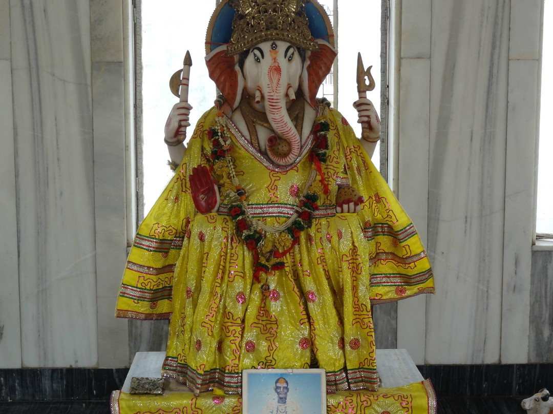 Pagal Baba Temple景点图片