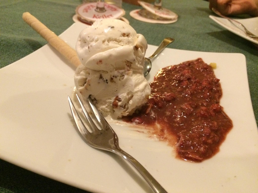 Rieneck餐馆和美食-Wirtshaus Zum Löwen