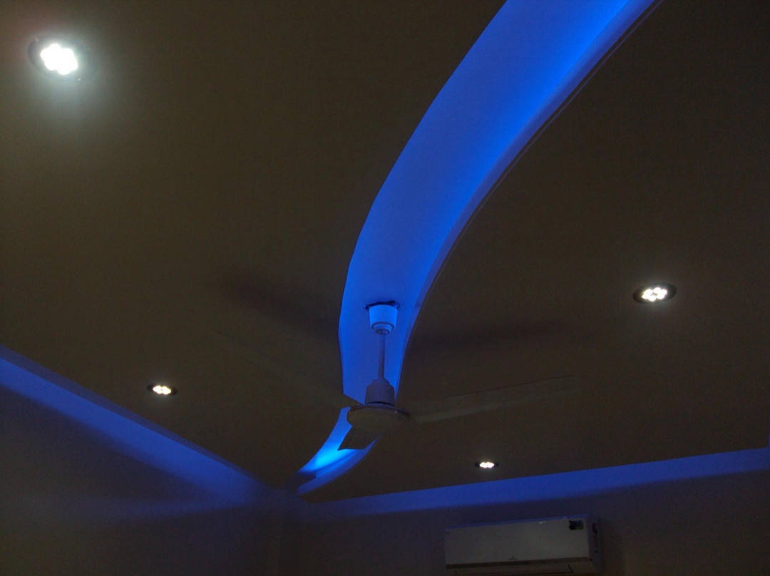 Hotel Madhushanti Lodge主图