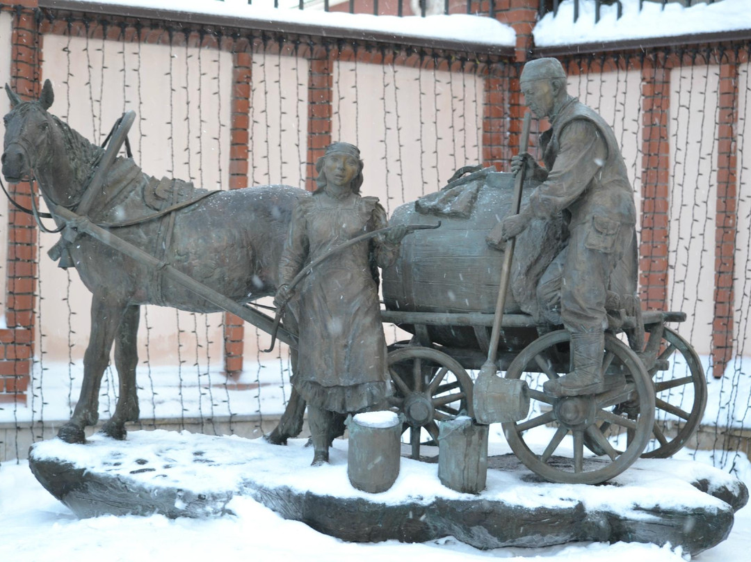Monument to Water Carrier-喀山必去景点
