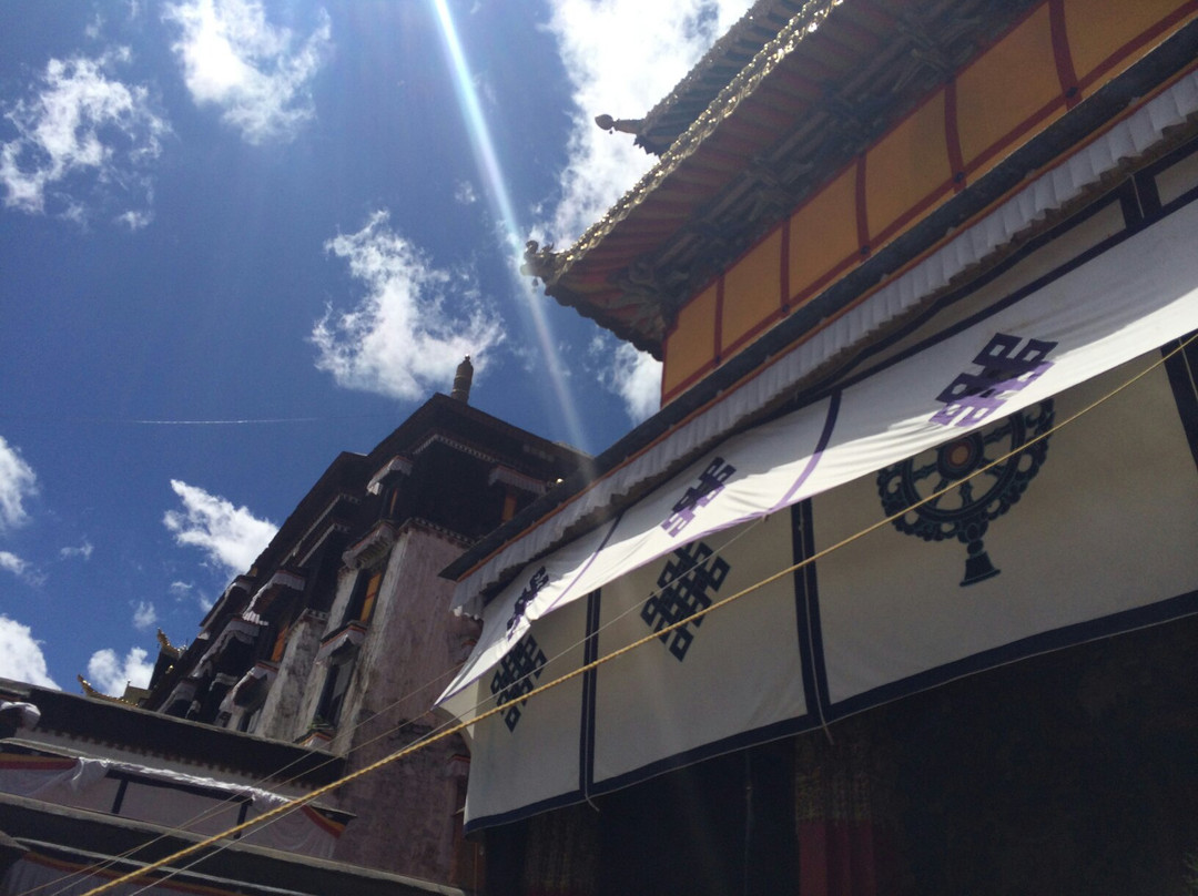 尼赤寺-林芝县必去景点