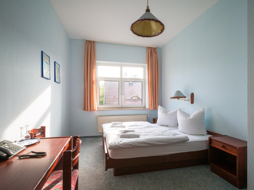 Furstenwalde酒店住宿-Restaurant Raueneck