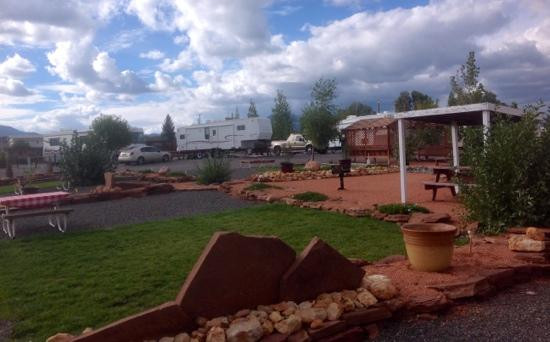 Paradise RV & Mobile Home Park