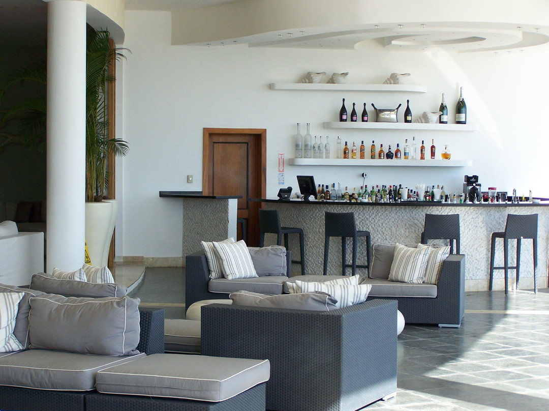 Marina Puerto Bahia-Santa Barbara de Samana必去景点