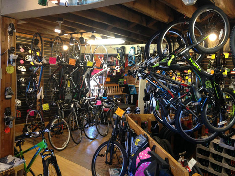 Maui North Ski, Bike & Board Co.-Plattsburgh必去景点