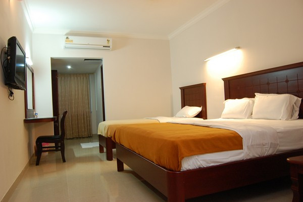 Hotel Queen Palace主图