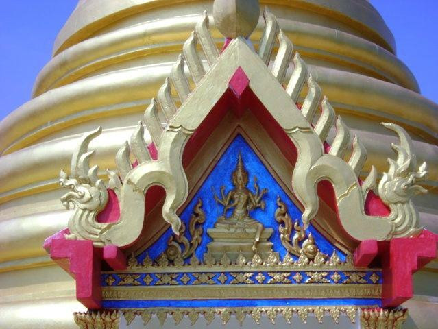 考华鸠克佛寺 -苏梅岛必去景点