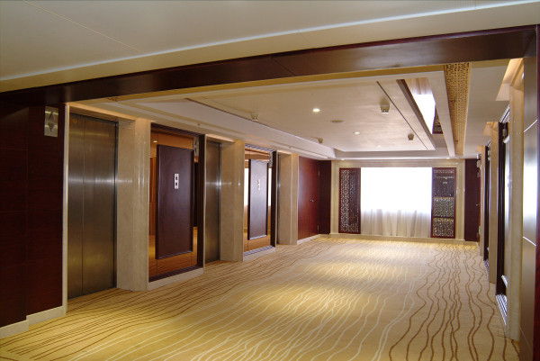 广东大厦酒店（广州北京路步行街纪念堂地铁站店）主图