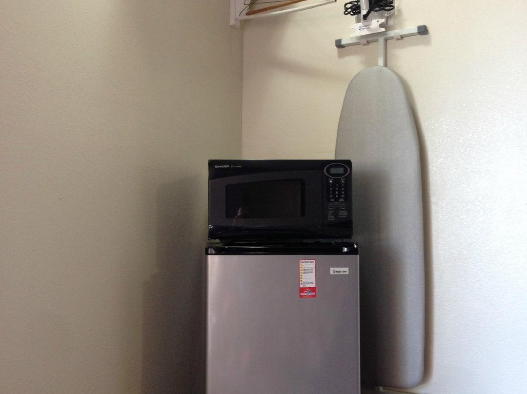 Economy Inn By OYO Lockport near Houma主图