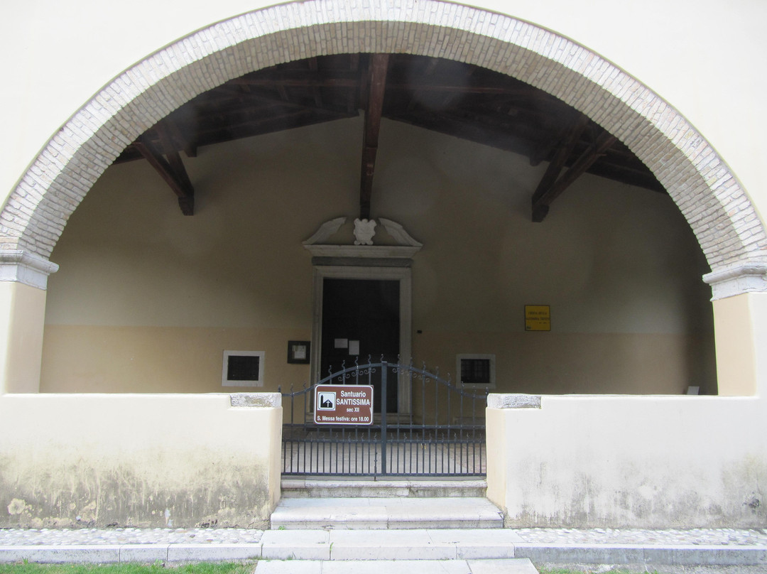 Santuario della  Santissima Trinità景点图片