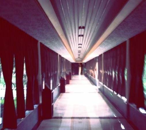 陆羽山庄度假酒店主图