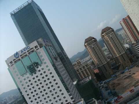 深圳中航城格兰云天大酒店主图