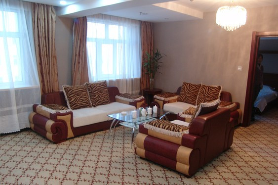 罗曼假日酒店主图