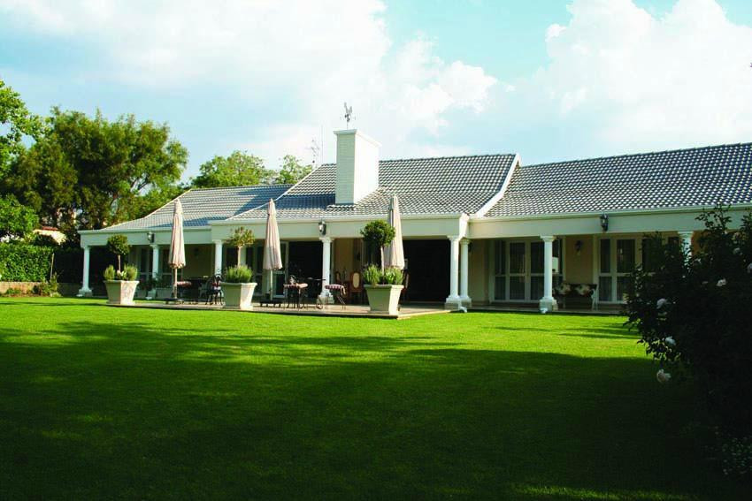 兰德堡酒店住宿-Burkleigh House