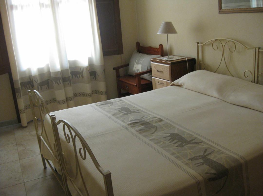 卡布拉斯酒店住宿-B&B Monte Prama