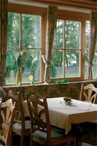 胡贝希尔兰德酒店主图