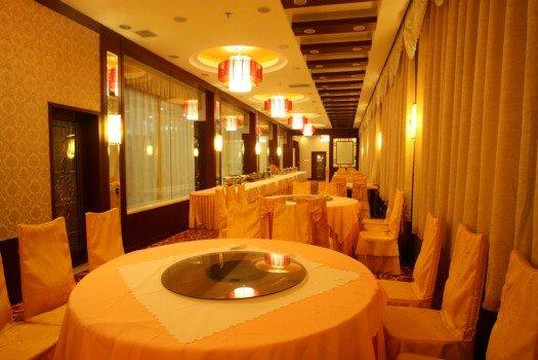 山西华苑宾馆（太原站西广场地铁站店）主图