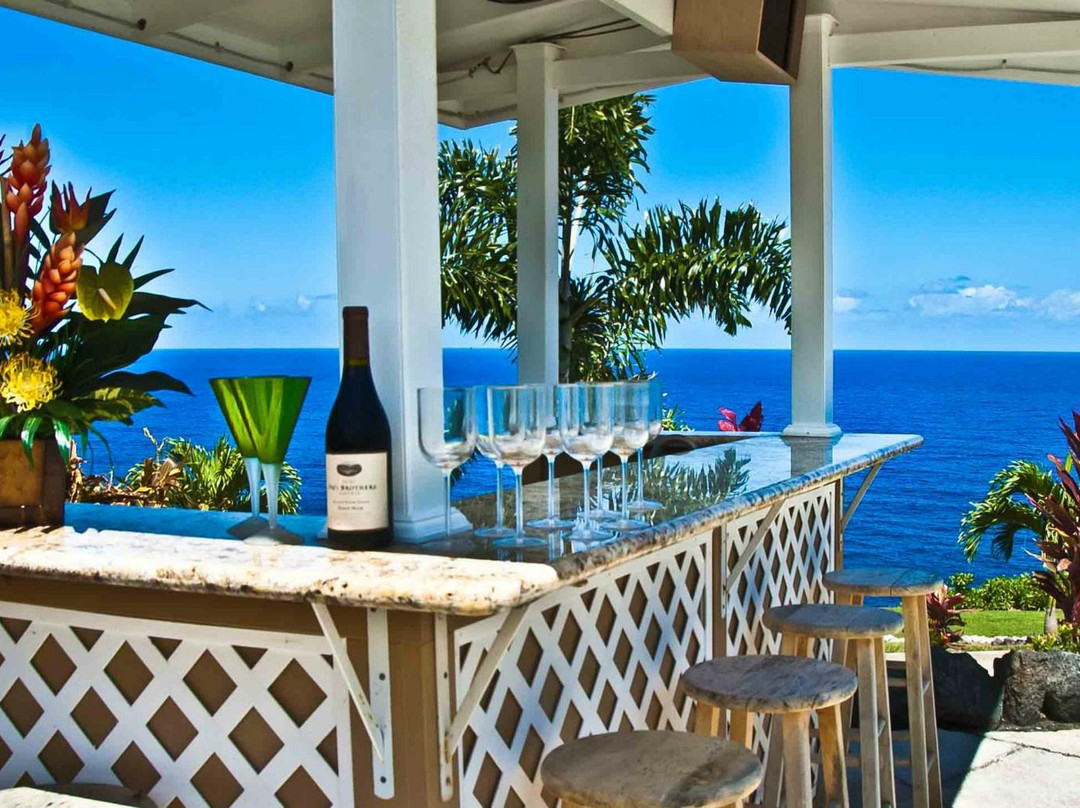 赖纳尼度假酒店主图