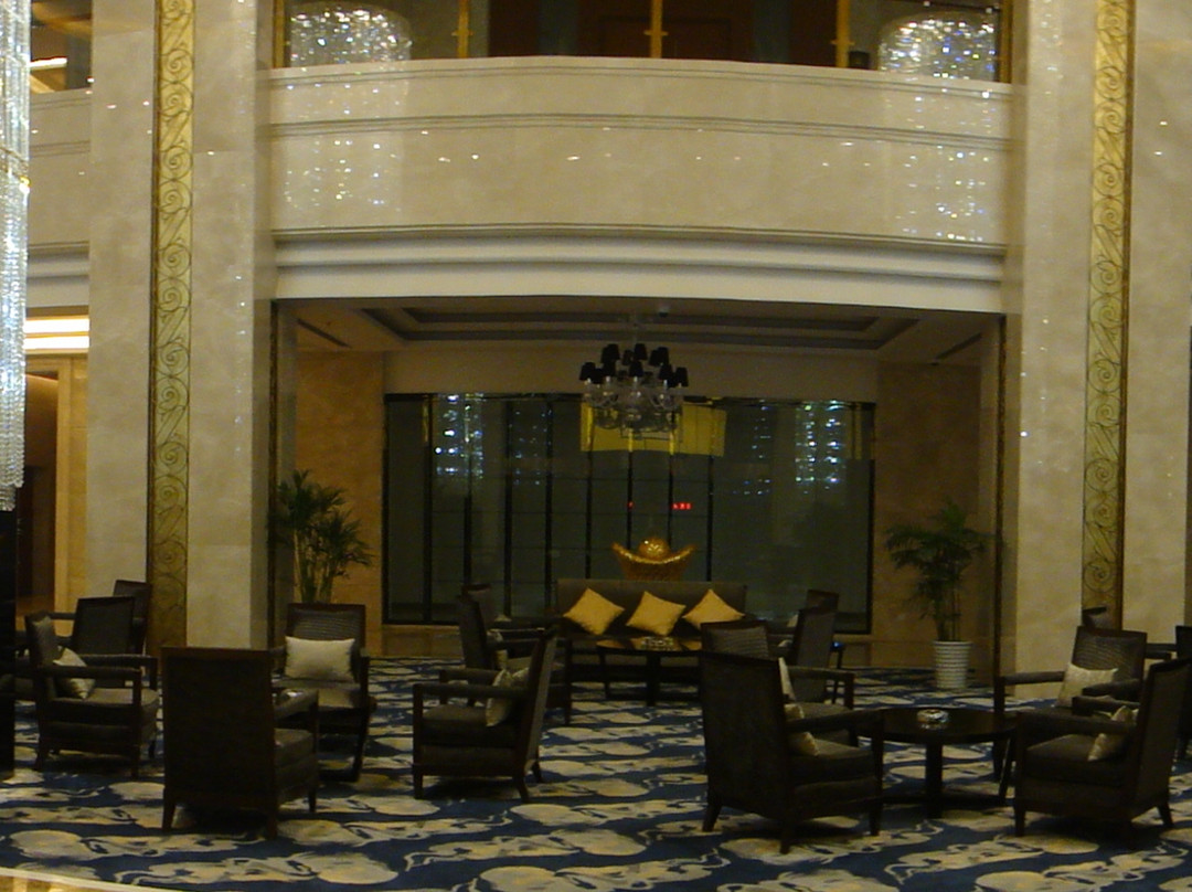 汉秀宫国际大酒店主图