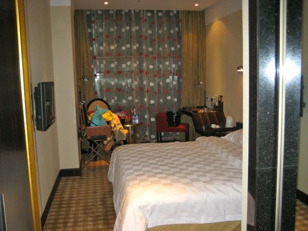 康福瑞假日酒店(北京学院南路店)-客卧