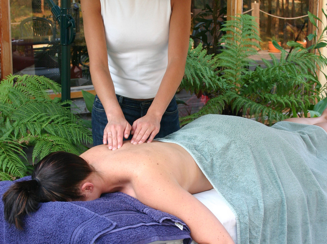 Deep Spring Estate Daylesford主图