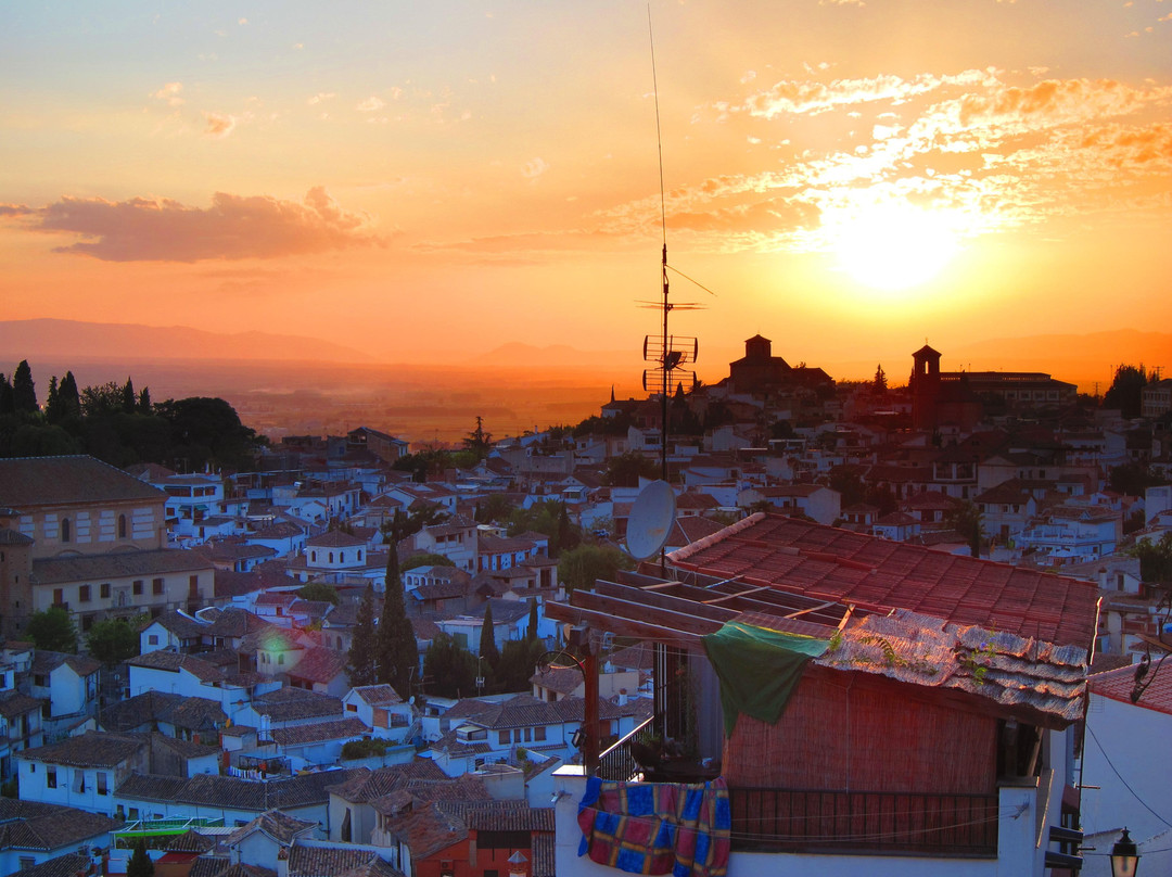 Cuevas Coloras主图