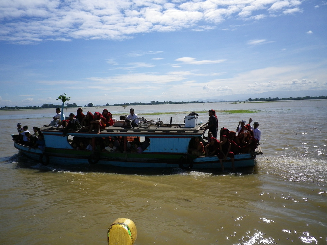 Ayeyarwaddy River景点图片