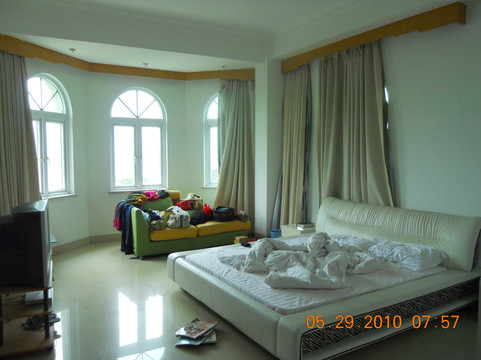 花堂咖啡家庭旅馆主图