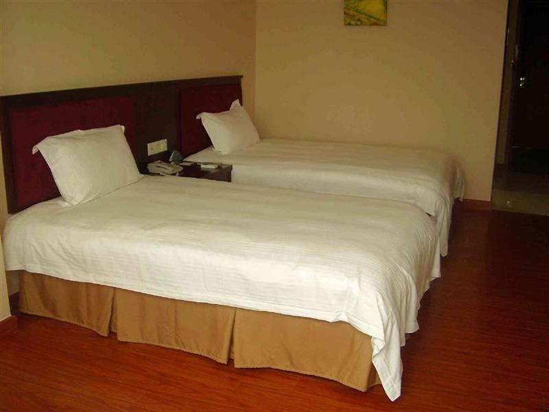 格林酒店(中山南朗高铁站店)主图