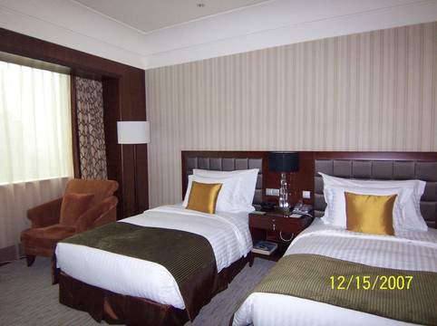 武汉锦江国际大酒店（万象城万松园美食街店）主图