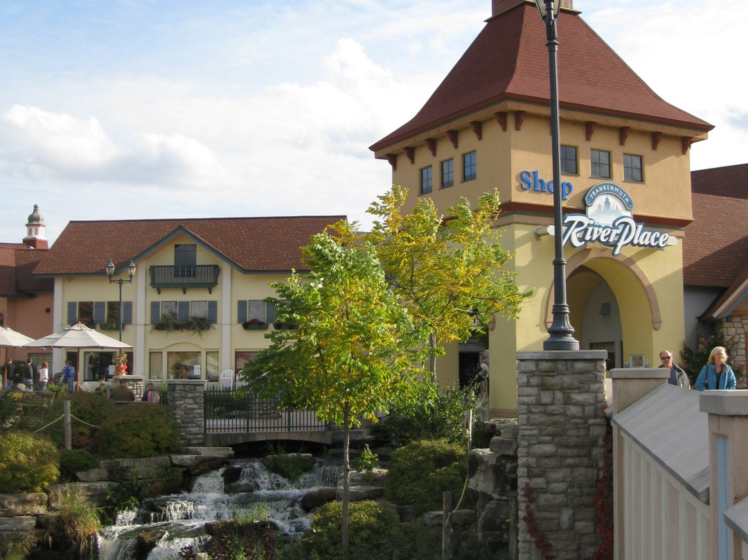 Frankenmuth River Place Shops-弗兰肯默斯必去景点