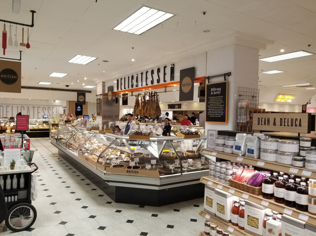 M&S Cafe