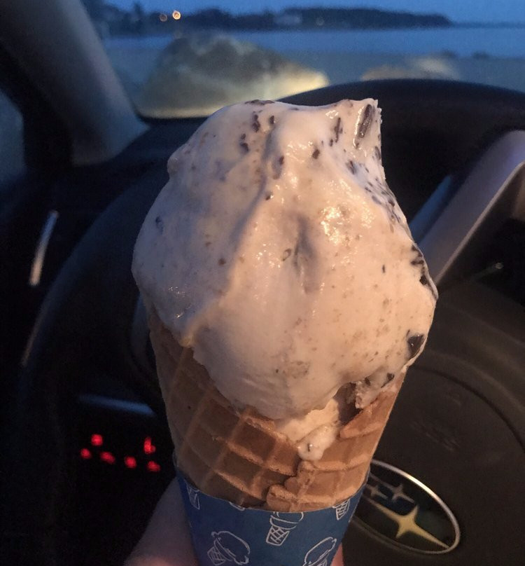Helger's Ice Cream Shoppe